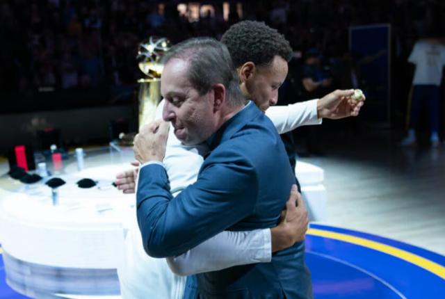 体彩-下赛季薪金支出爆表 勇士真已走到拆队边缘？